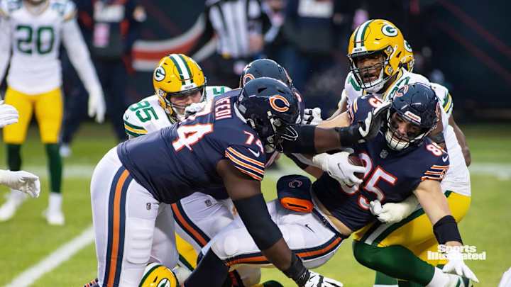 Cole Kmet, Bears Gearing Up for Physical Battle Cole Kmet, Bears Gearing Up for Physical Battle