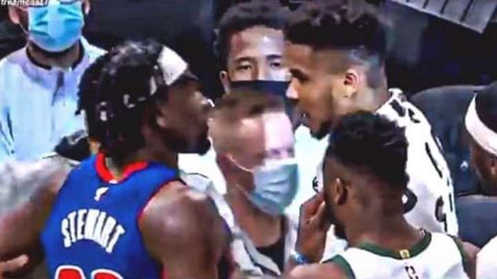 Ex-Husky Isaiah Stewart Upsets Superstar with his Rough Play