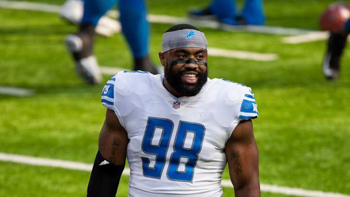 Should the Vikings Bring Back Everson Griffen or Cordarrelle Patterson? Should the Vikings Bring Back Everson Griffen or Cordarrelle Patterson?