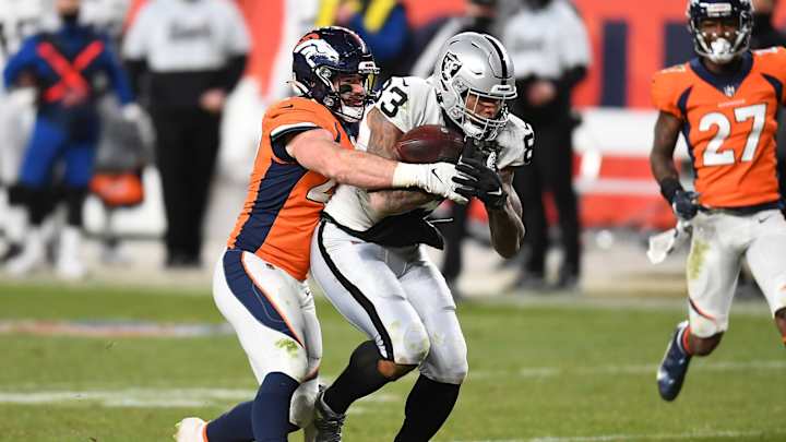 Darren Waller Shines Bright in Disappointing Raiders 2020 Darren Waller Shines Bright in Disappointing Raiders 2020