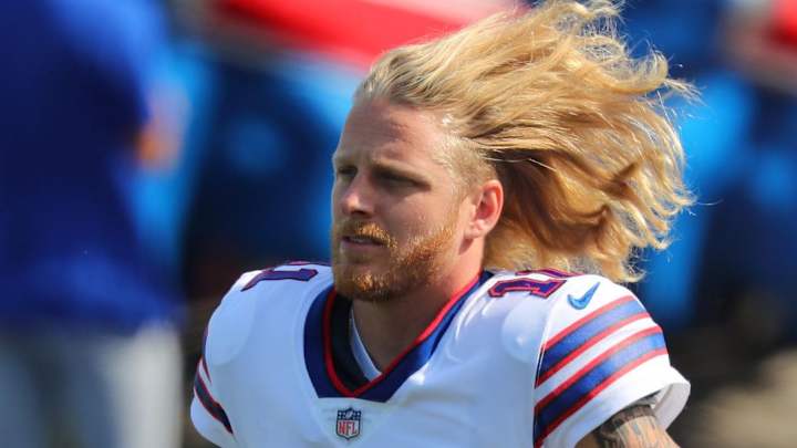 Cowboys Ex Cole Beasley Raps For Bills In NFL Playoffs