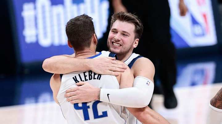 Whitt's End: Luka's Mavs Help - Headliner Hardaway & Wild-Card Willie Whitt's End: Luka's Mavs Help - Headliner Hardaway & Wild-Card Willie