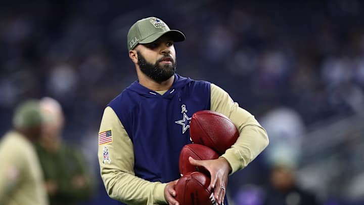 Taking a Look at Kris Richard’s Resume Taking a Look at Kris Richard’s Resume