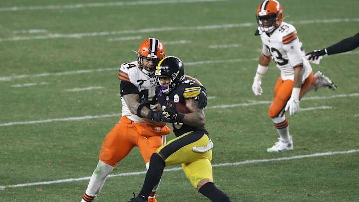 Lebron James Gives Sione Takitaki a Shout Out Following Game-Sealing Interception