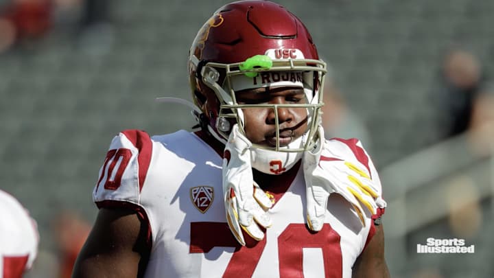 USC's Jalen McKenzie Will Return For 2021 Football Season