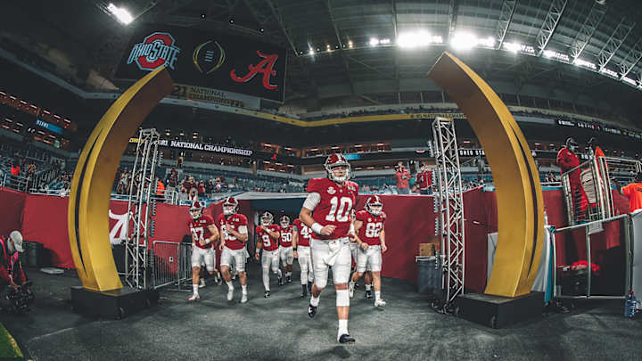 Live Updates: 2021 CFP National Championship Game, No. 1 Alabama Football vs No. 3 Ohio State Live Updates: 2021 CFP National Championship Game, No. 1 Alabama Football vs No. 3 Ohio State