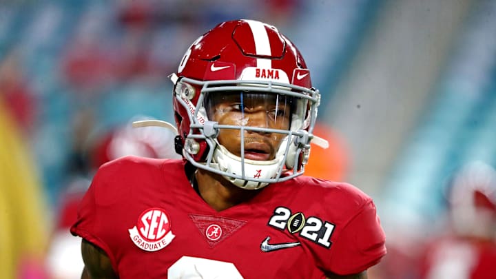 Bengals Legend Defends Alabama Wide Receiver DeVonta Smith, as Weight Concerns Grow