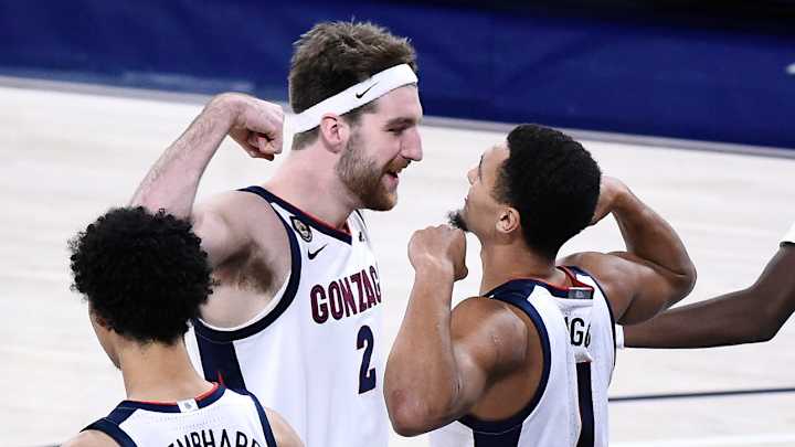 Gonzaga, Baylor Remain Atop AP Top 25 Poll; UConn in at No. 25
