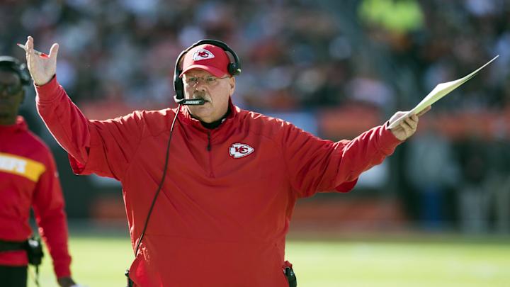 Andy Reid All Business Ahead of Divisional Matchup With Browns