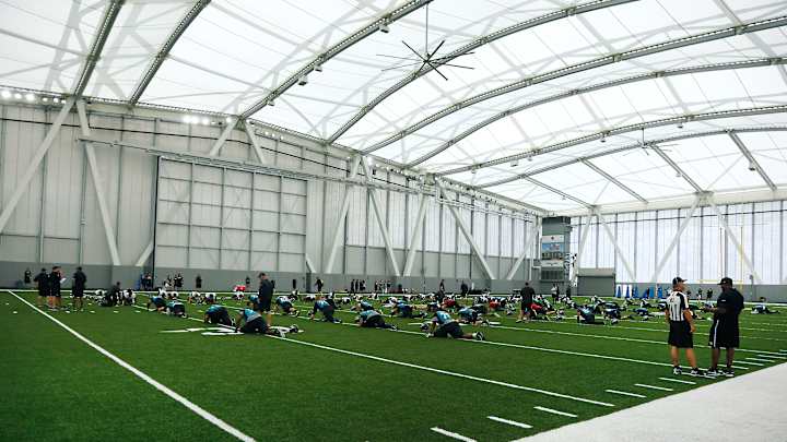 Report: Urban Meyer and Jaguars Discussing Facilities and Staff Deals as Part of HC Negotiations