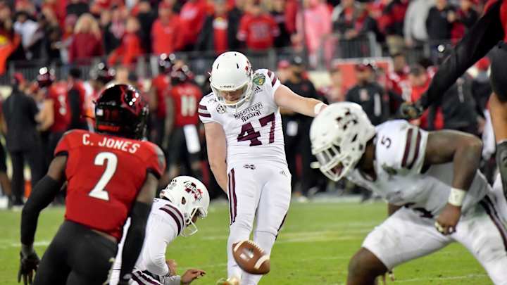 Kicker Jace Christmann announces plan to transfer to Florida