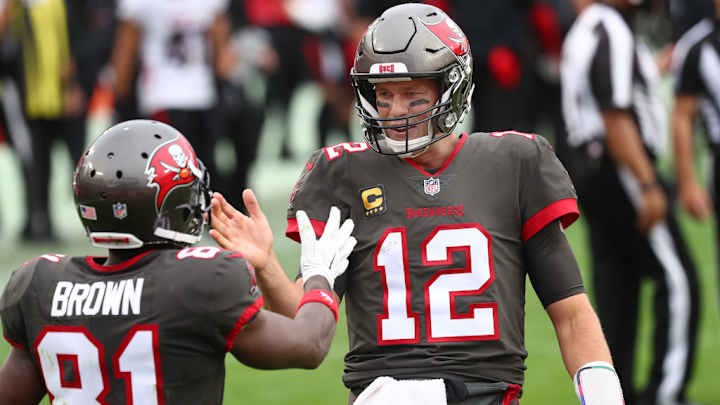 NFL Sunday Divisional Round Betting Breakdown: Odds, Plays and Predictions