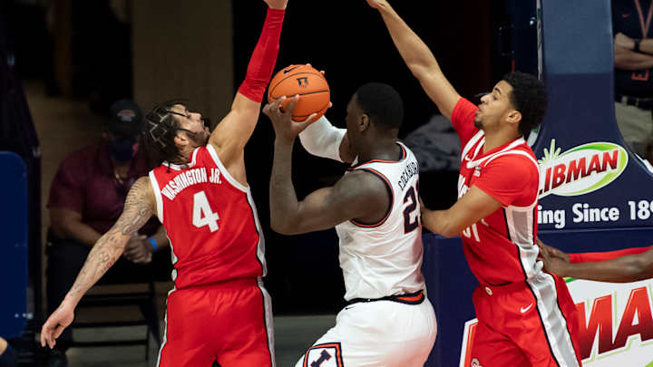 'It's time to put a stop to the don'ts': No. 14 Illini Drop Another Lackluster Effort in Loss to Ohio State 'It's time to put a stop to the don'ts': No. 14 Illini Drop Another Lackluster Effort in Loss to Ohio State