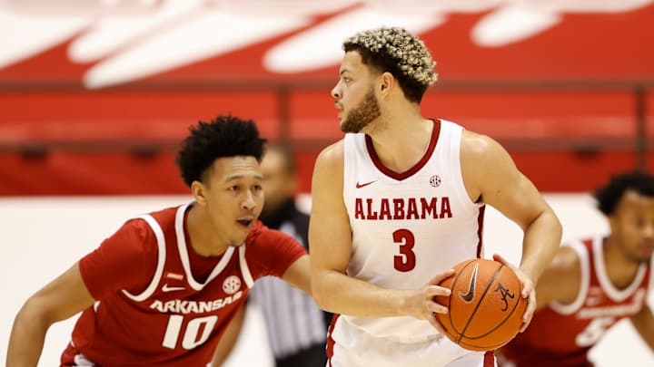 Alex Reese Stepping Up for Alabama Basketball When It Needs Him Most
