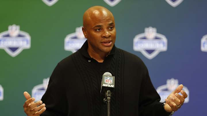 Which General Manager Option Fits Best With Jaguars HC Urban Meyer?