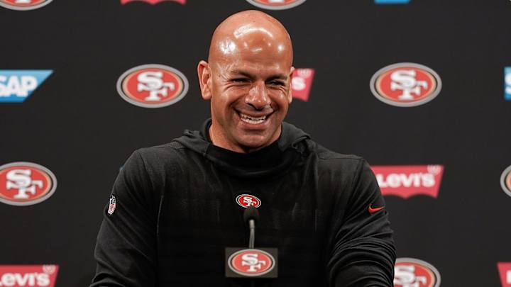 Jets' 'Outstanding' Coaching Staff Under Robert Saleh Is Taking Shape Jets' 'Outstanding' Coaching Staff Under Robert Saleh Is Taking Shape