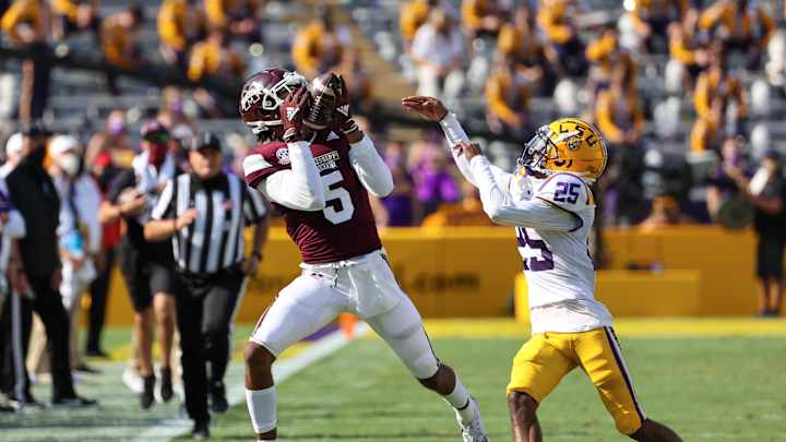 Mitchell announces he'll pursue NFL dream