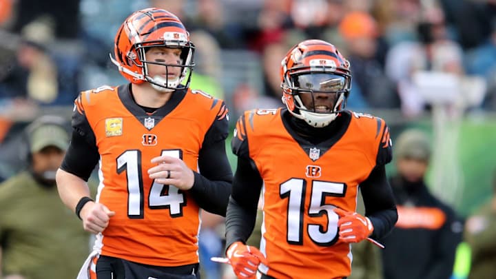 Bengals WR John Ross Visits Andy Dalton in Texas