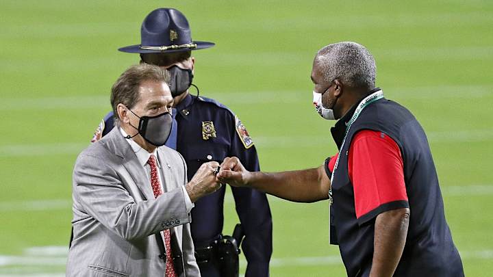 Could Gene Smith Be the Next Pac-12 Commissioner? Could Gene Smith Be the Next Pac-12 Commissioner?