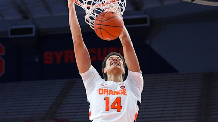 SU Center Jesse Edwards Credits Conditioning in Practice for Success on the Court