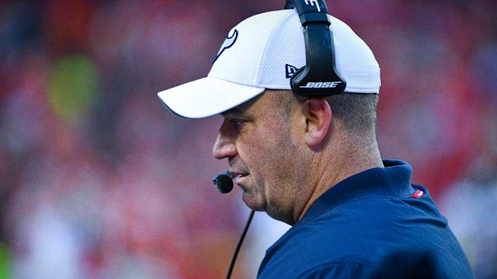 Alabama Hires Bill O'Brien as Offensive Coordinator Alabama Hires Bill O'Brien as Offensive Coordinator