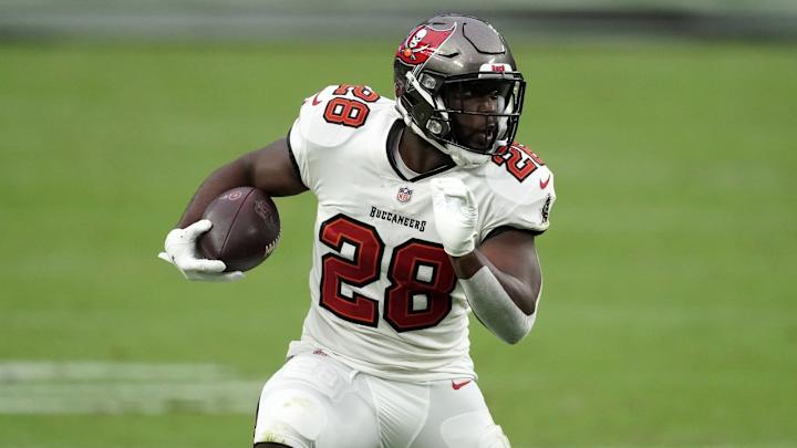 Say Their Stories: Leonard Fournette Honors Jordan Davis on Helmet for NFC Championship