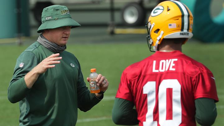 A Dark Horse Seahawks Offensive Coordinator Candidate is Coaching This Weekend