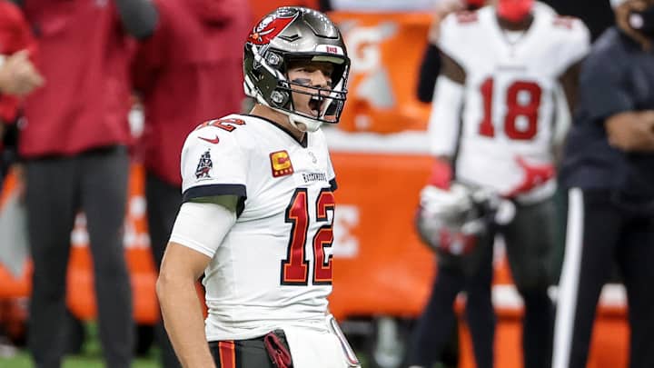 Report: Tom Brady to Make $1 Million in Incentives If Bucs Win Super Bowl