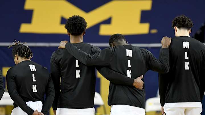 Big Ten Daily (Jan. 25): Michigan Athletes Ask to Play, Want Two-Week Pause Overturned