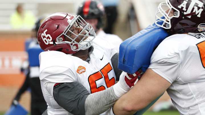 Alabama OL Deonte Brown Has Lost Nearly 20 Pounds Since Senior Bowl
