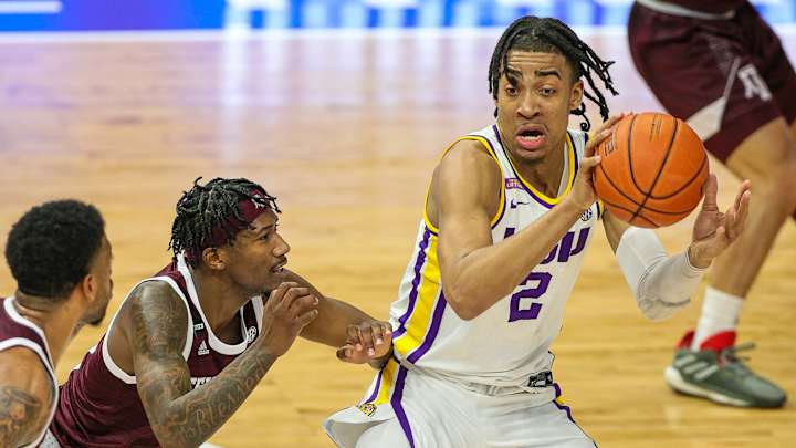 Late Offensive Spurt Helps LSU Basketball Beat Texas A&M 78-66