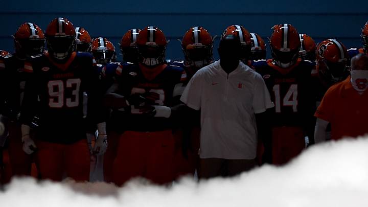 Syracuse Offensive Line Coach Hot Board