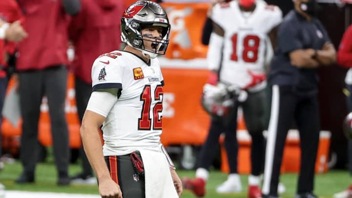 Buccaneers' Tom Brady is PFF's No. 2 QB in the NFL Entering 2021