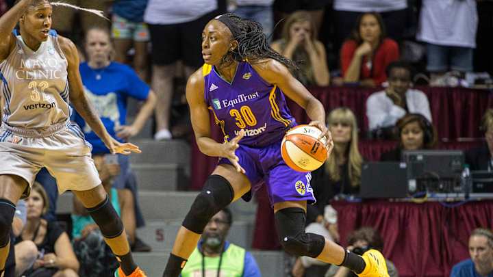 Report: Nneka Ogwumike Signs Multi-Year Deal With Sparks