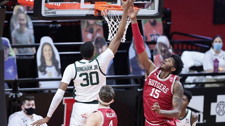 Michigan State Unable to Shake off Rust in 30-point Loss to Rutgers Michigan State Unable to Shake off Rust in 30-point Loss to Rutgers