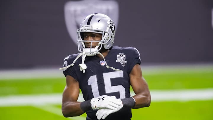 WR Nelson Agholor Allegedly Told Teammates ‘They Suck’