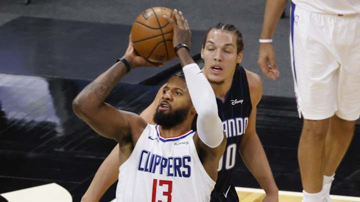 Paul George was on a minutes restriction during Clippers win against Magic