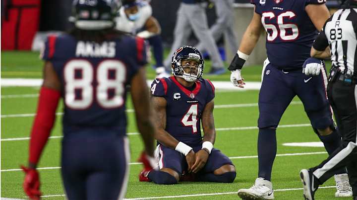 Deshaun Watson Removes Texans References From Social Media Accounts