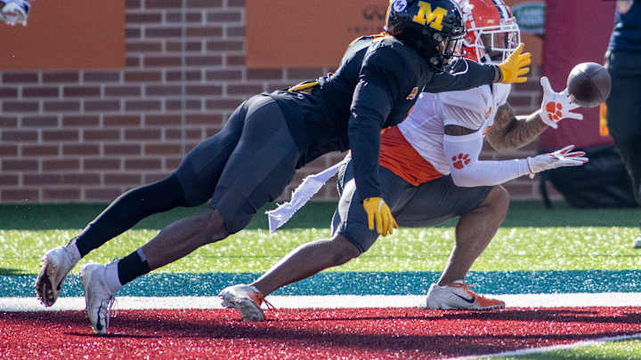 Rodgers, Powell Finish off College Career at the Reeses Senior Bowl