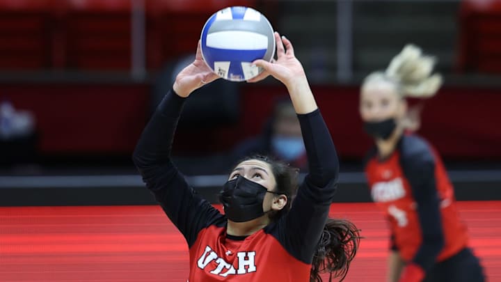 Utah Volleyball Stays Perfect On The Year With Sweep Of Cal