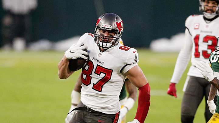 Rob Gronkowski Has 'Always Been a Fan of Syracuse'