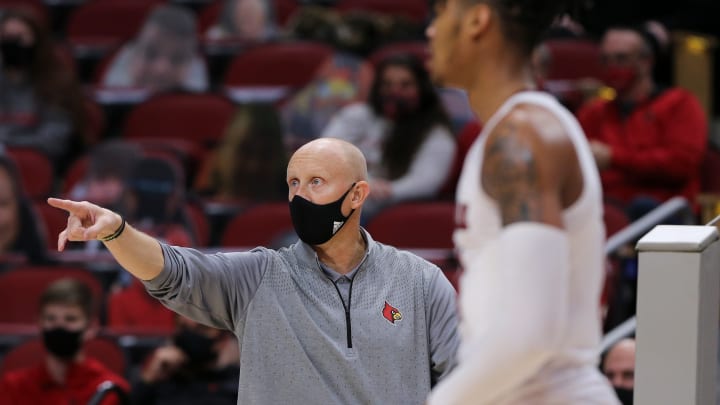 Pitt at Louisville Postponed, Chris Mack Tests Positive for COVID-19
