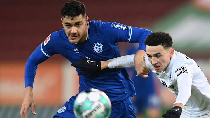 Transfer Deadline Day: Liverpool Adds Kabak, Davies; More Americans on the Move Transfer Deadline Day: Liverpool Adds Kabak, Davies; More Americans on the Move