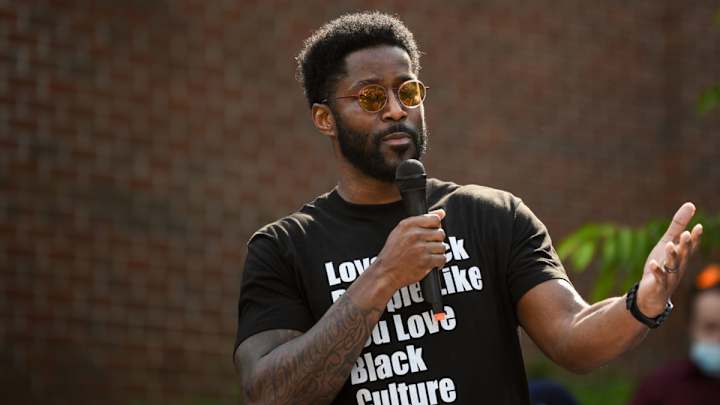 Ex-Lion Nate Burleson Shares UFO Story