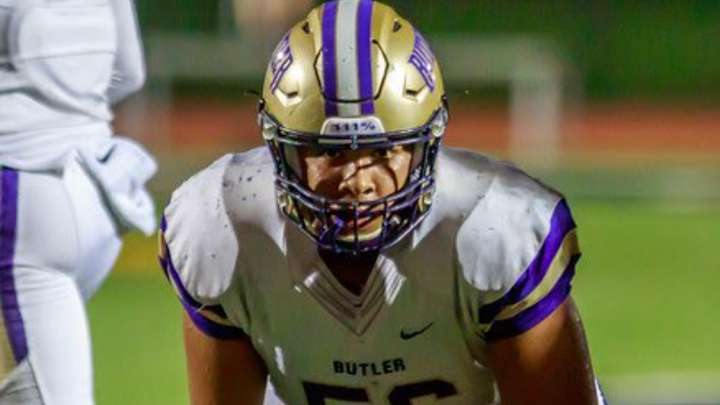 Coach's Corner: An Inside Look at Latest Tennessee Signee Jeremiah Crawford Coach's Corner: An Inside Look at Latest Tennessee Signee Jeremiah Crawford