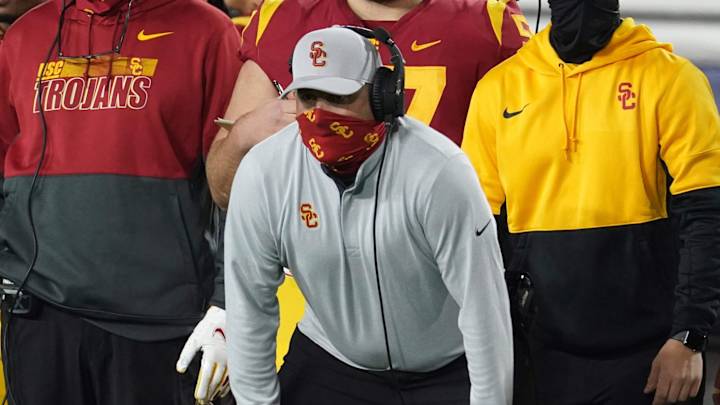 SI99 LB Raesjon Davis Staying Home, Signs with USC Football