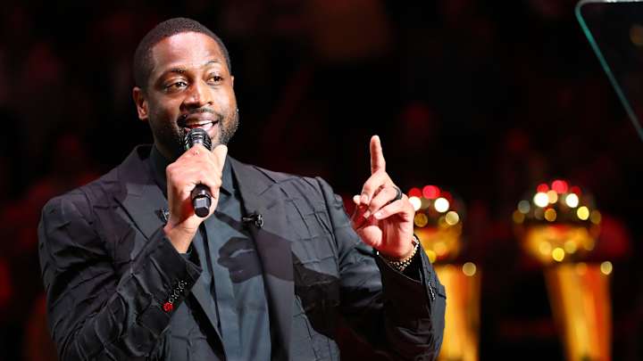 Dwyane Wade Defends Paul George: "We Know That Mental Toughness is There"