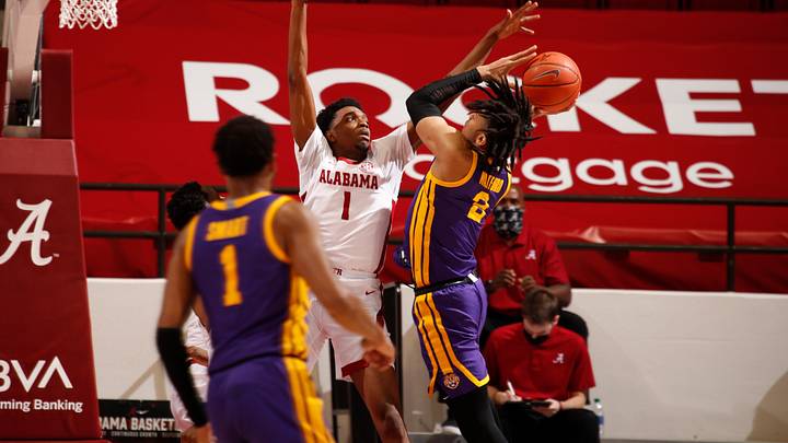 No. 11 Alabama Basketball Prides Itself on Defense: "It's the Only Thing You Can Control"