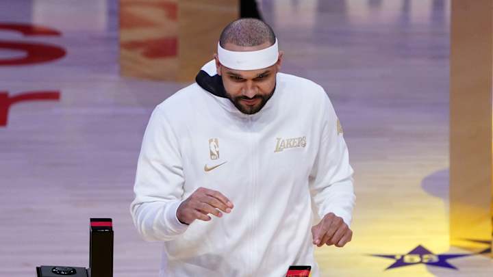 Jared Dudley offers perspective in revealing book on Lakers, NBA bubble Jared Dudley offers perspective in revealing book on Lakers, NBA bubble
