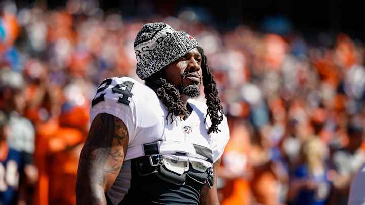 Marshawn Lynch's Broken-Chair Moment Reminds Us of His Entertainment